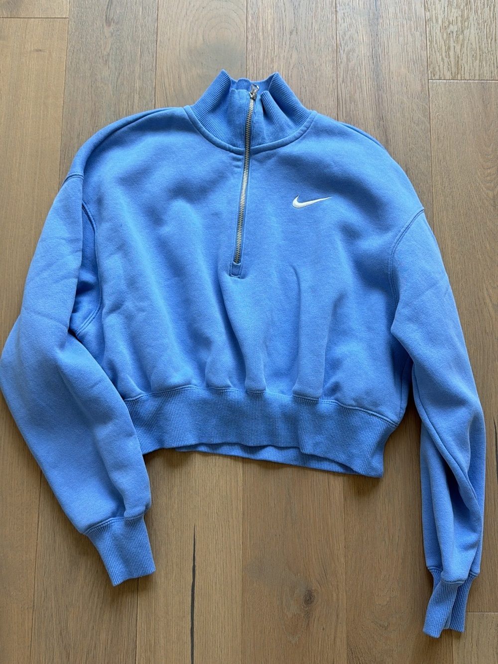 NIKE half zip up crop sweater